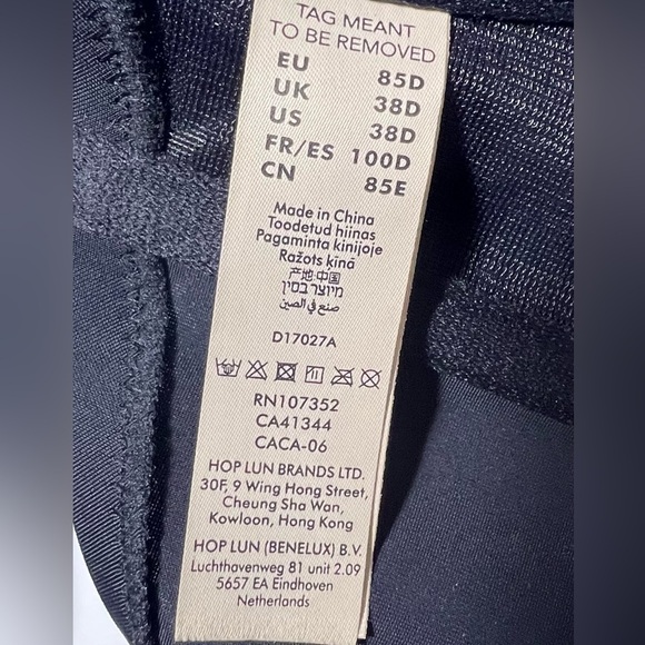 Dorina Fiji Black Seamless Smooth Bikini Top Silver Hardware Womens size 38D - Picture 7 of 9